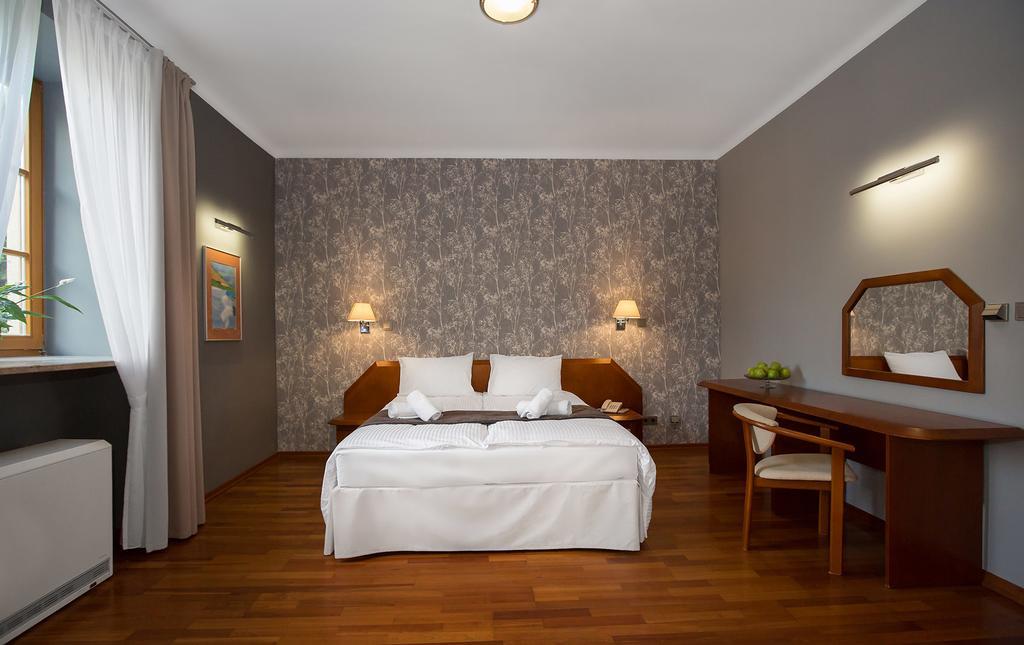 Hotel Debowa Gora Active & Spa Łąck Екстериор снимка